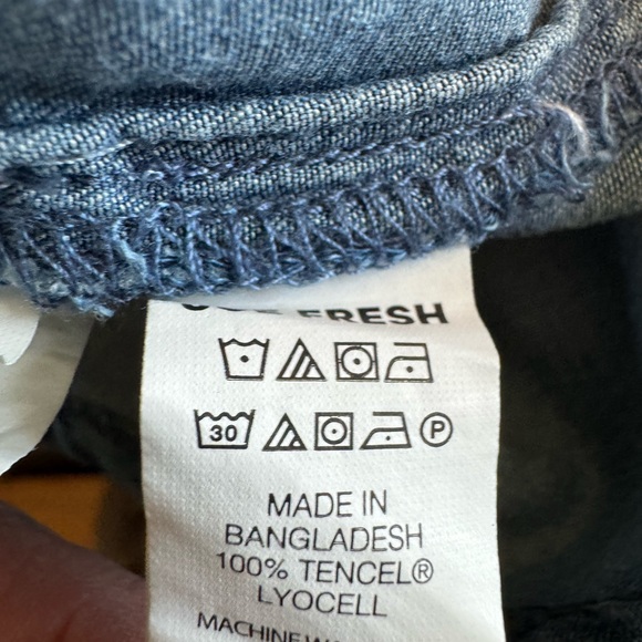 New 3x Jean look top from Joe fresh - Picture 5 of 5